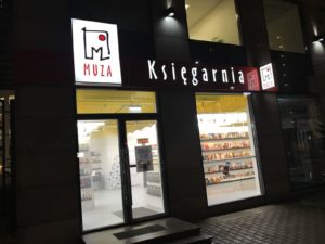 Kasetony z Dibondu i litery 3D Muza