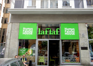 Litery i kasetony podswietlane Laf Laf Warszawa 1