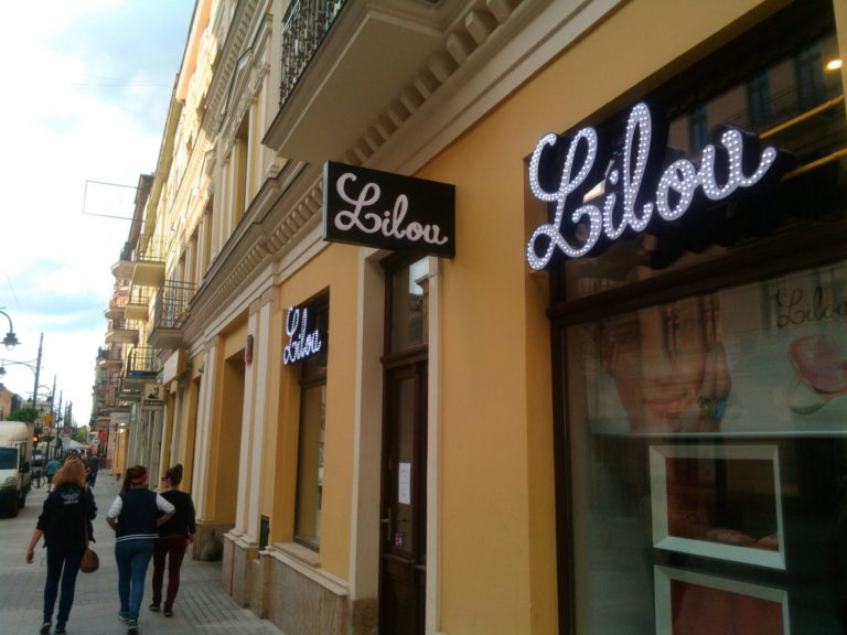 Litery swietlne 3D Lilou