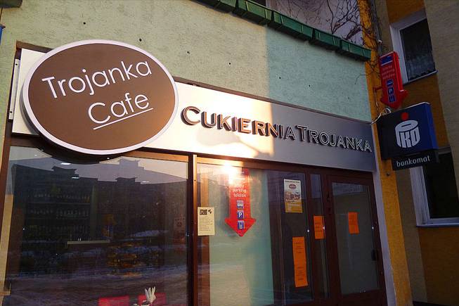 Neony Warszawa Cukiernia Trojanka