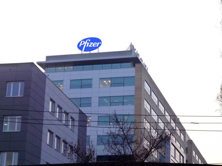 kasetony z licem elastycznym Warszawa Pfizer